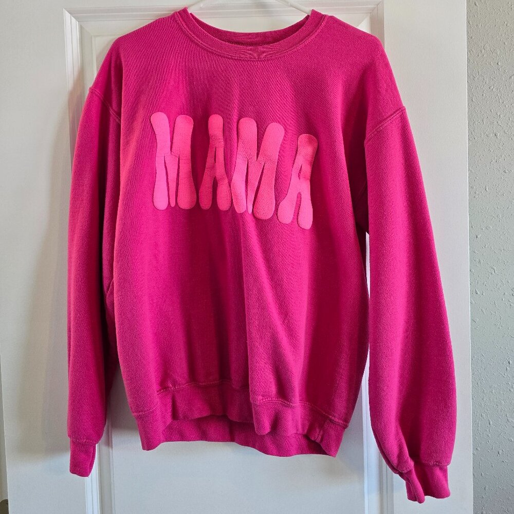 Comfy MAMA Crew Neck